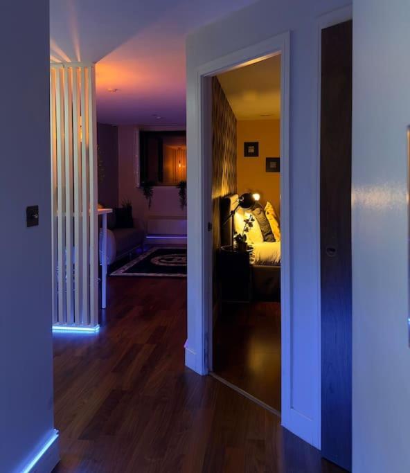 Cosy City Centre Apartment With Parking Birmingham Bagian luar foto