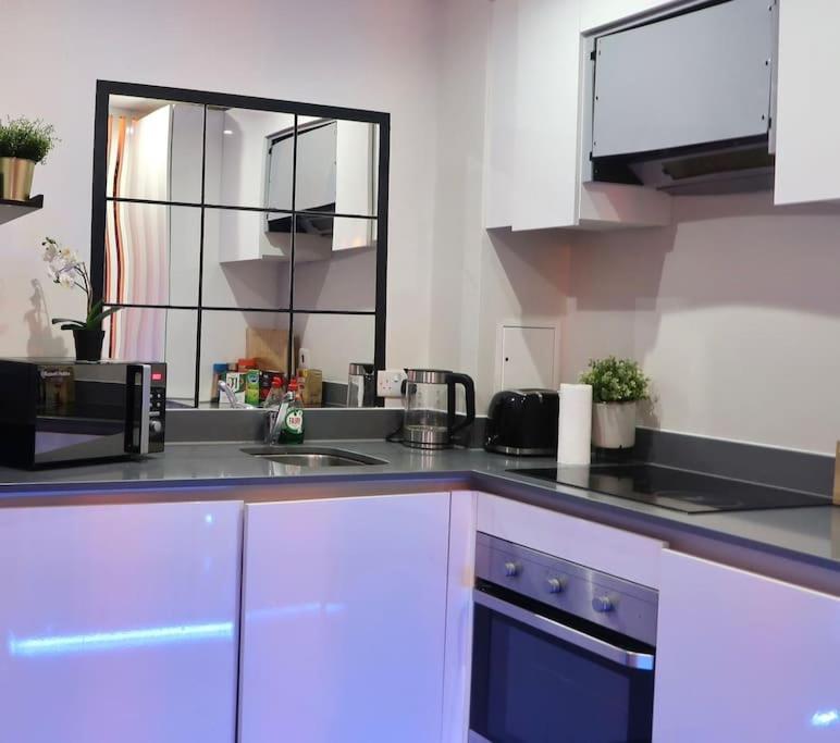 Cosy City Centre Apartment With Parking Birmingham Bagian luar foto